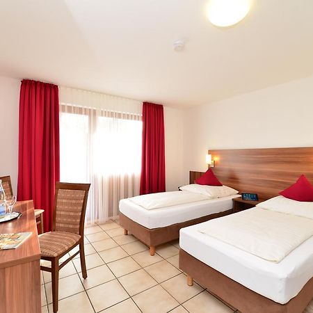 Hotel Am Buchwald Esslingen am Neckar Kültér fotó