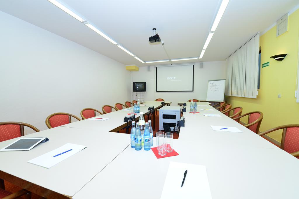Hotel Am Buchwald Esslingen am Neckar Kültér fotó