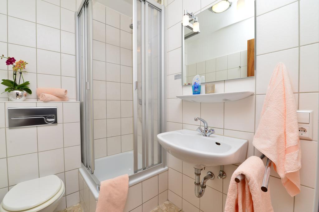 Hotel Am Buchwald Esslingen am Neckar Kültér fotó