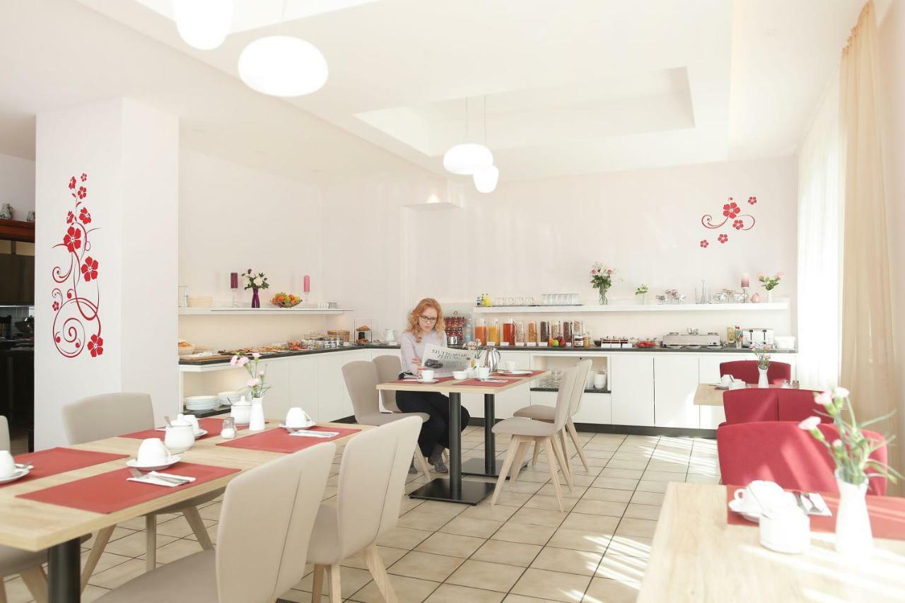 Hotel Am Buchwald Esslingen am Neckar Kültér fotó